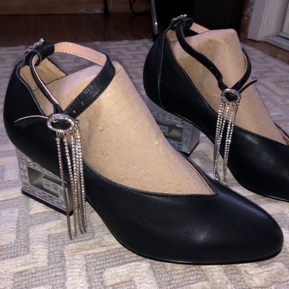 Gucci Amber G Block Rhinestone Heels - Picture 6 of 11